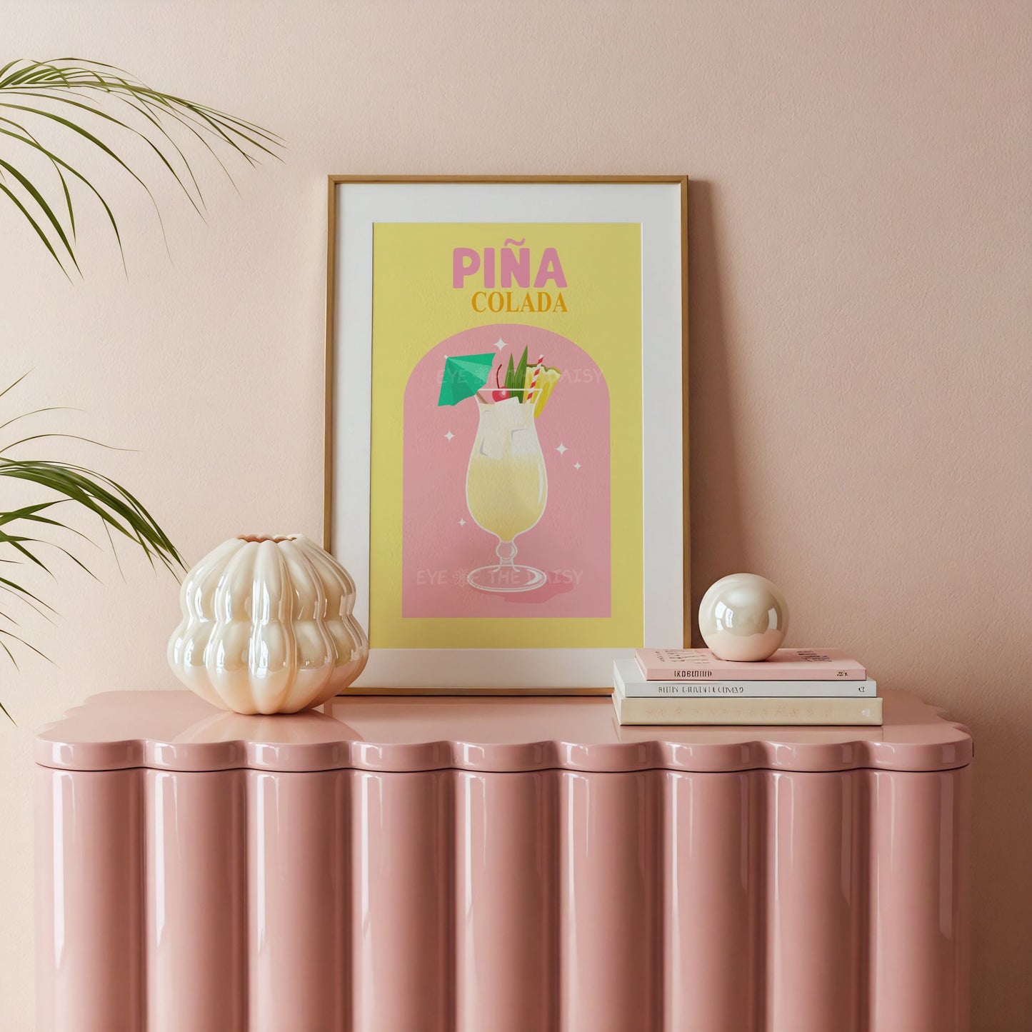 Downloadable Piña Colada cocktail wall art – trendy retro print in yellow and pink, ideal for funky kitchen DIY wall decor